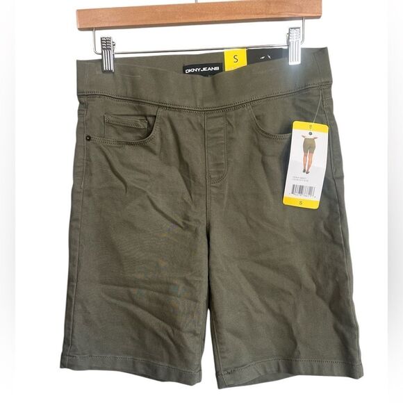 4/$25 DKNY olive green pull on shorts size small casual summer vacation casual - Picture 1 of 5